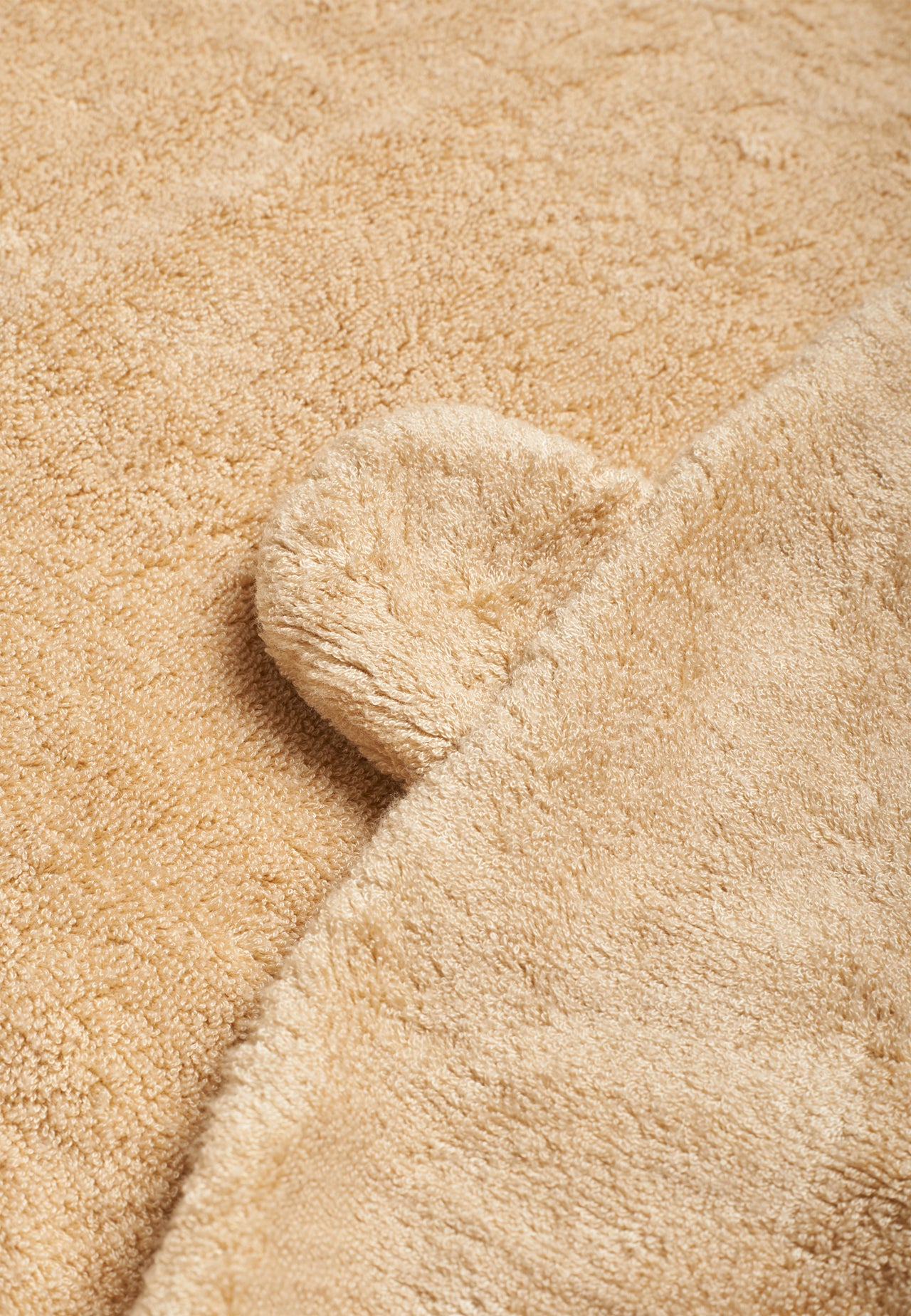Hooded bath towel 